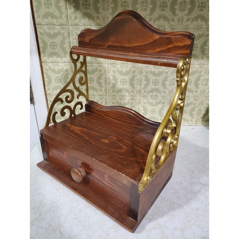 Vintage Wooden Wall Shelf With Decorative Spindle Railing Traditional Home Decor
